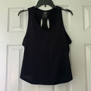The north face flash dry athletic tops with built in bra black Size M